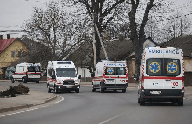 РФ вдарила КАБом по центру Куп'янська: є постраждалі та руйнування