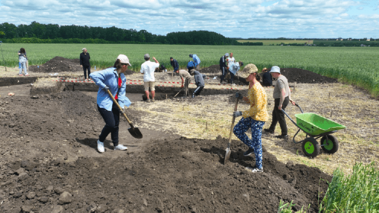 В Україні поновили археологічні розкопки мегапоселення “Тальянки”