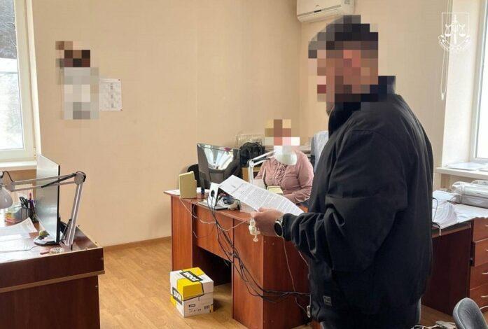 Підозри отримали учасники групи, причетні до привласнення 240 млн гривень на відбудові після підриву Каховської ГЕС