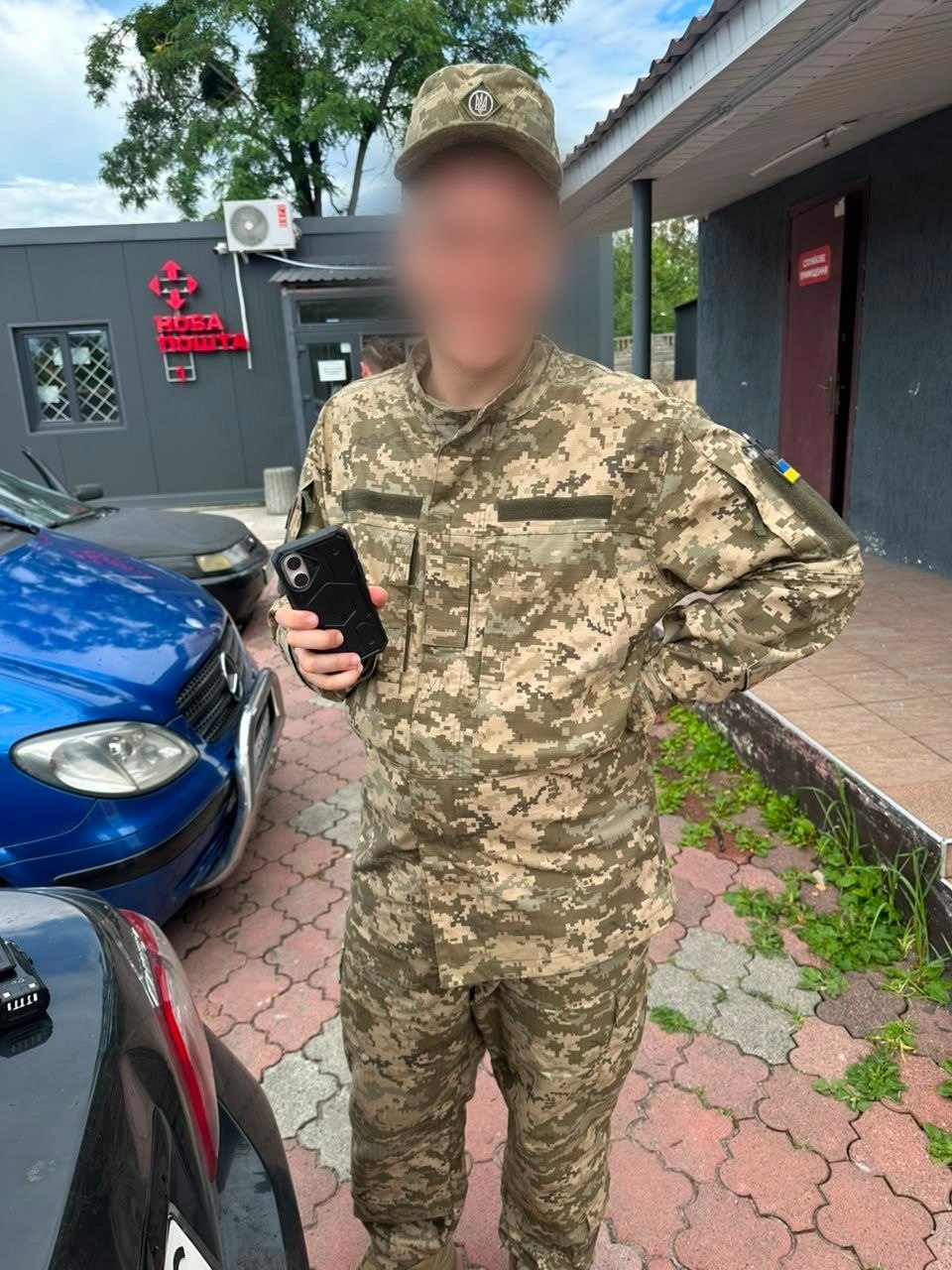 Без зв’язку, пояснень і права попрощатися: що розповіли мобілізовані з Харкова та їхні родини